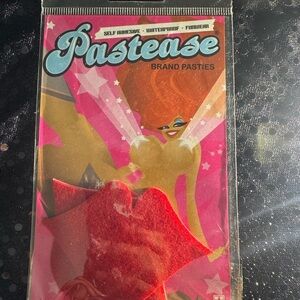 Red Lips Pastease nipple covers